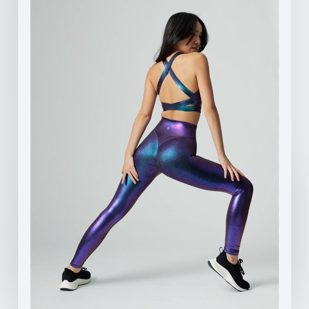 Women's Iridescent Purple Leggings